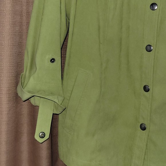 Lightweight Jacket - Picture 4 of 4